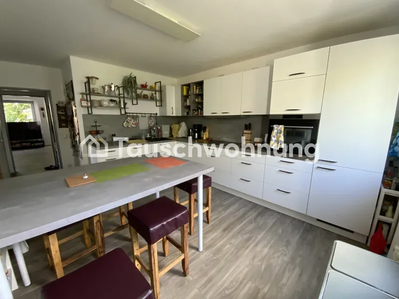 Tauschwohnung: Helle 4 Zi. EBK, Bad, Aufzug - in Charlottenburg — photo 1